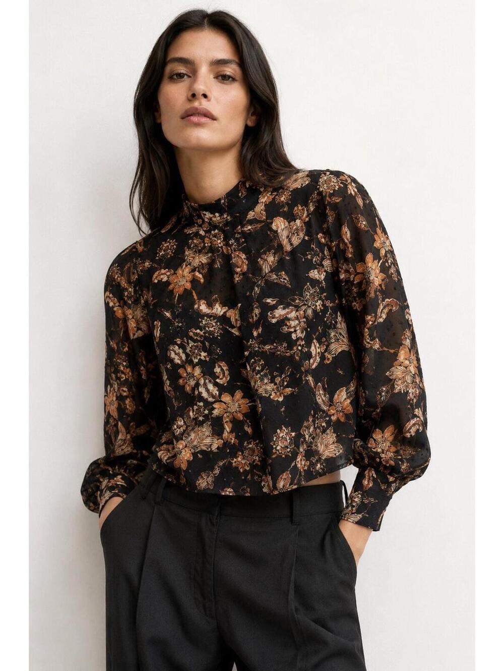 Walter Baker Sandra Top Black Dahlia Floral Swiss Dot Blouse Size L
